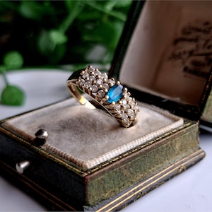INCREDIBLE Vintage 9ct Gold Blue And White Topaz Cluster Ring. RESIZING AVAILABLE 9ct Gold Cluster Ring. 9ct Gold Ring [Ref0j