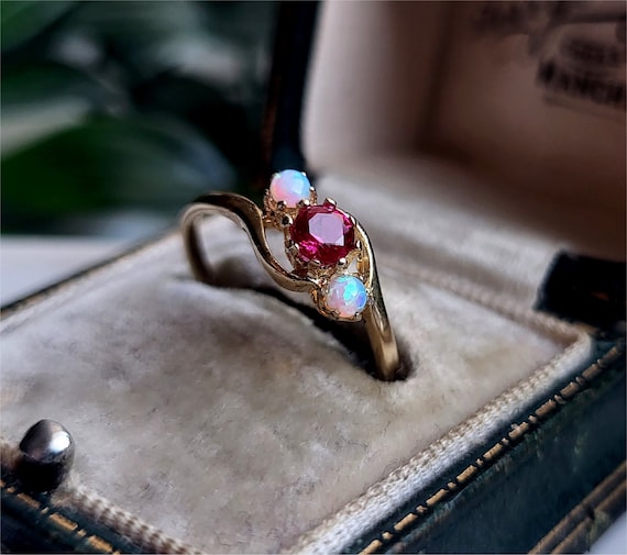 PRETTY Solid 9ct Gold Opal Ruby Ring, STATEMENT R… - image 1