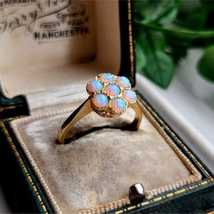 UNUSUAL Vinage 9ct Gold Opal Cluster Ring, STATEMENT Ring, Packed FULL of Opals, Vintage 9ct Gold Opal Ring, Gold Opal Rings, [Ref00js2]