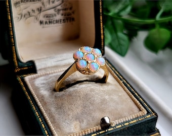 UNUSUAL Vinage 9ct Gold Opal Cluster Ring, STATEMENT Ring, Packed FULL of Opals, Vintage 9ct Gold Opal Ring, Gold Opal Rings, [Ref00js2]