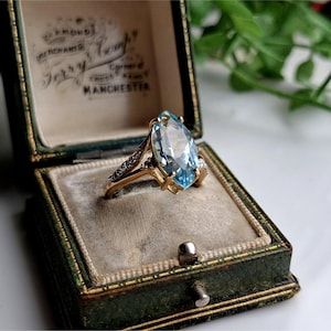 AMAZING Vintage 9ct Gold Aquamarine Diamond Ring. Marquise Cut! 9ct Gold Aquamarine Ring. 9ct Gold Wishbone Ring LAYAWAY AVAILABLE (Ref00e)