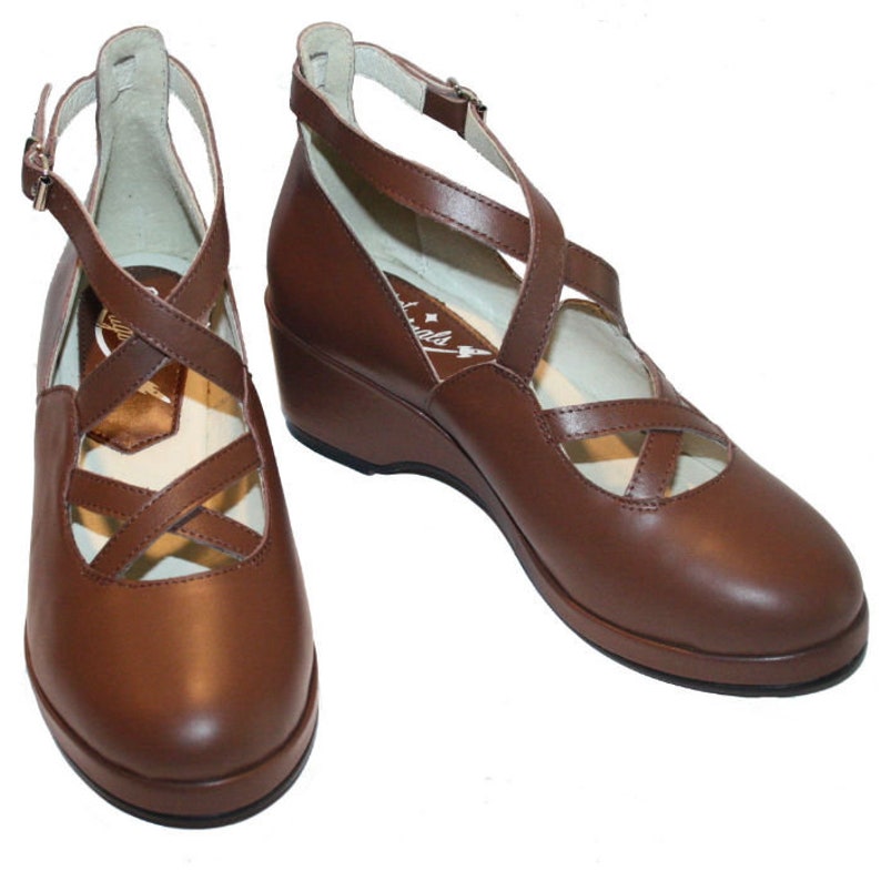 Rocket Originals 1940s/1950s Celia Style In Brown Leather UK Size 5. New in Box image 6