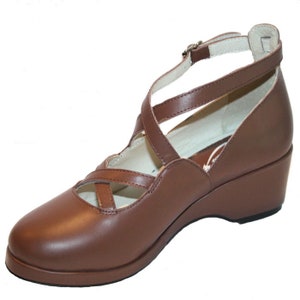 Rocket Originals 1940s/1950s Celia Style In Brown Leather UK Size 5. New in Box image 2