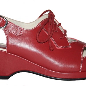 Rocket Originals 1940s/1950s Bella Style In Red Leather UK Size 5. New in Box image 4