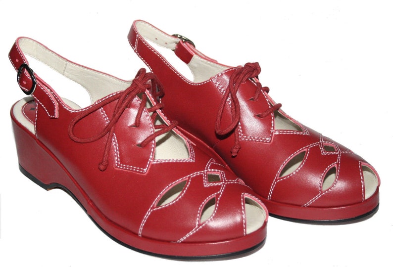 Rocket Originals 1940s/1950s Bella Style In Red Leather UK Size 5. New in Box image 6