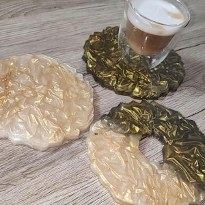 Handmade resin coasters | gift | gift idea | decoration | saucer | coaster set