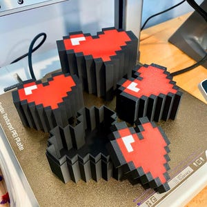 3D gedruckte Pixel-Herz-Box | Schmuckkästchen | Geschenkbox zum Valentinstag