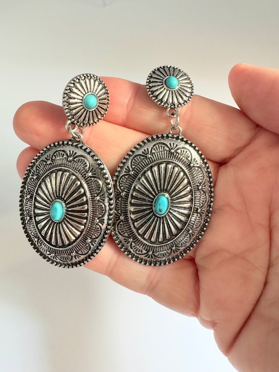 Vintage Silver and Turquoise earrings
