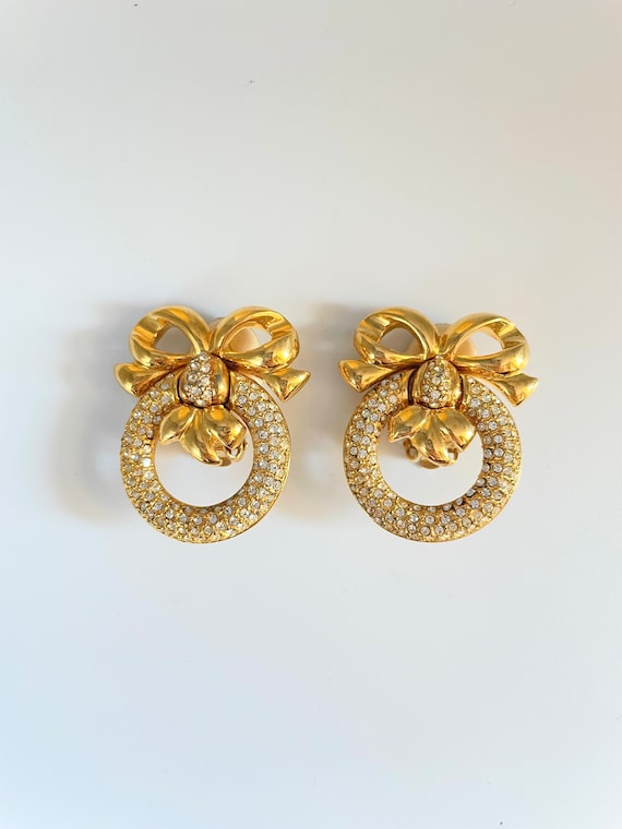 Vintage Elizabeth Taylor Bow Earrings - image 1