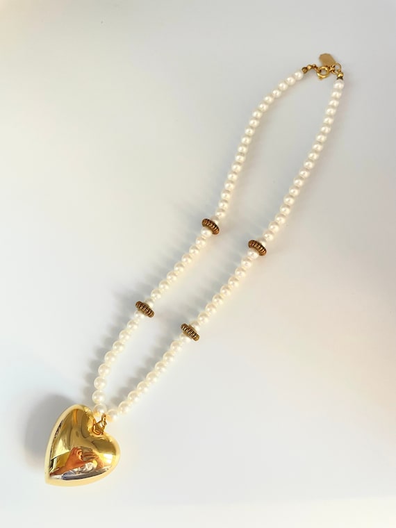 Vintage Gold Puffy Heart Necklace