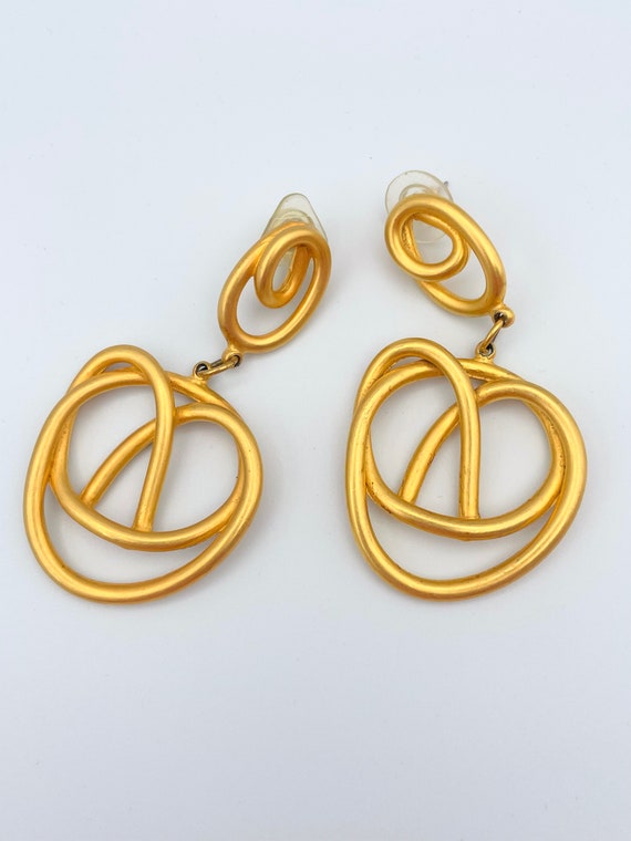 Vintage Matte Gold Abstract Earrings - image 1