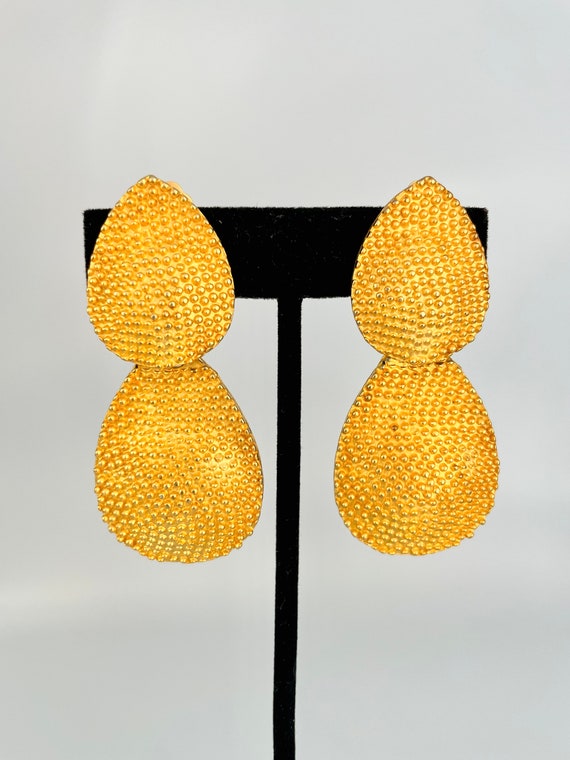 Vintage Matte Gold Textured Earrings