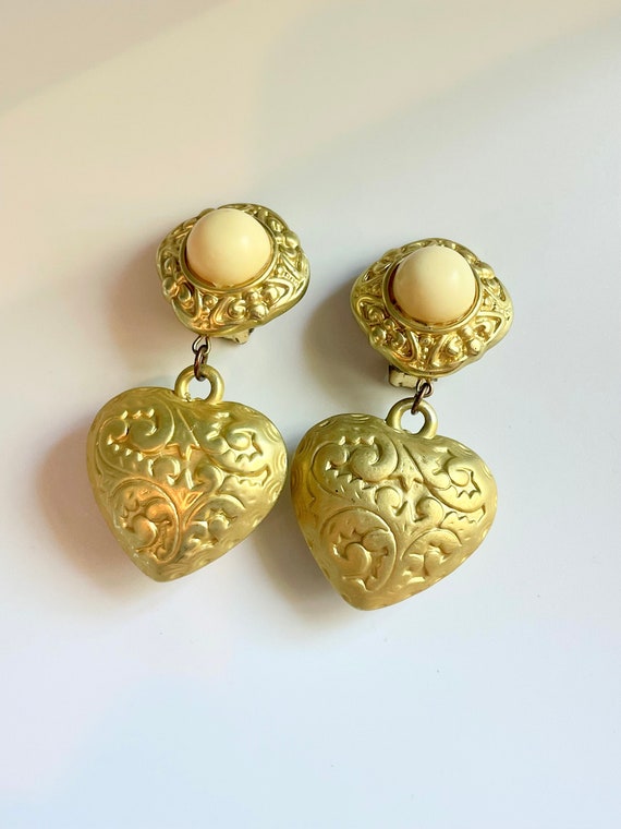 Vintage Gold Puffy Heart Earrings
