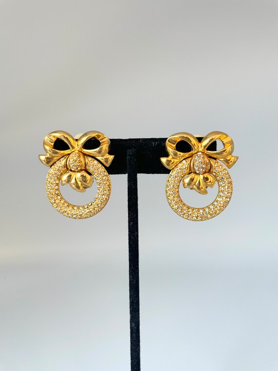 Vintage Elizabeth Taylor Bow Earrings - image 4