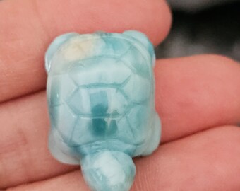手彫りのラリマー宝石：ドミニカ共和国のカメ/ウサギの彫刻 - Etsy 日本