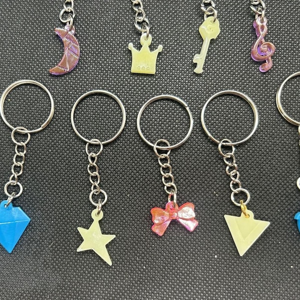 Small Charm Keychains (Handmade Resin Keychain Charms, Handmade Resin Charms, Multiple Shapes, Multiple Colors, Fun Small Charm Keychains)