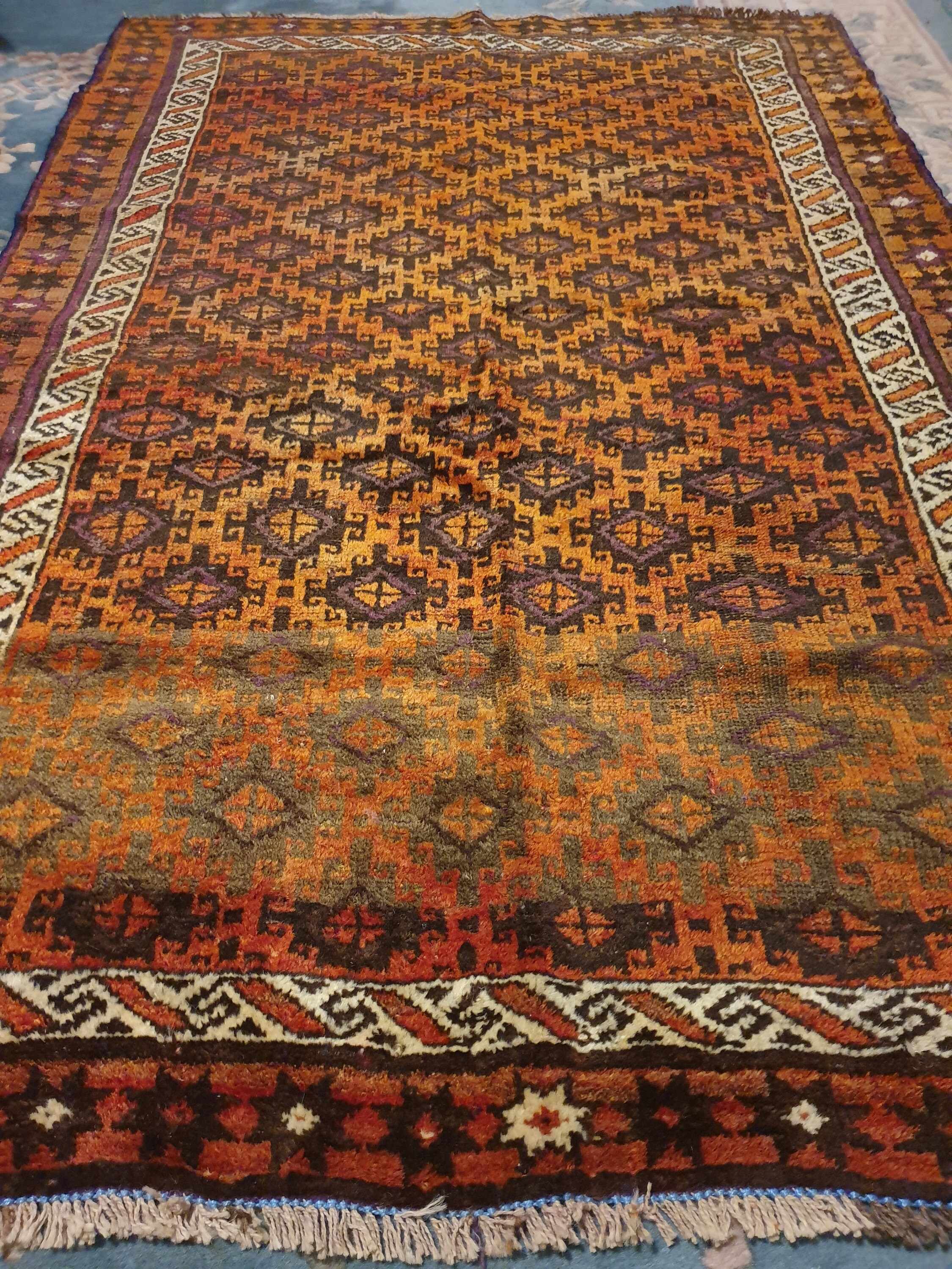 【新品未使用】バローチ絨毯 アフガニスタン産 アフガニスタン産 絨毯 | アフガンサフラン