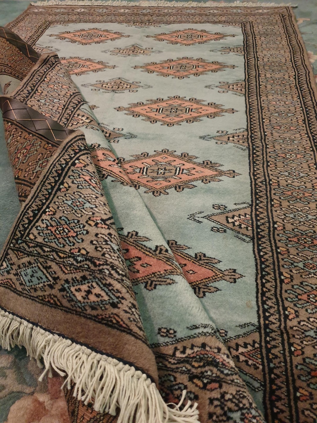 Vintage Pakistan Bukhara Rug: Hand-knotted Wool Oriental Carpet (3.1x5 ...
