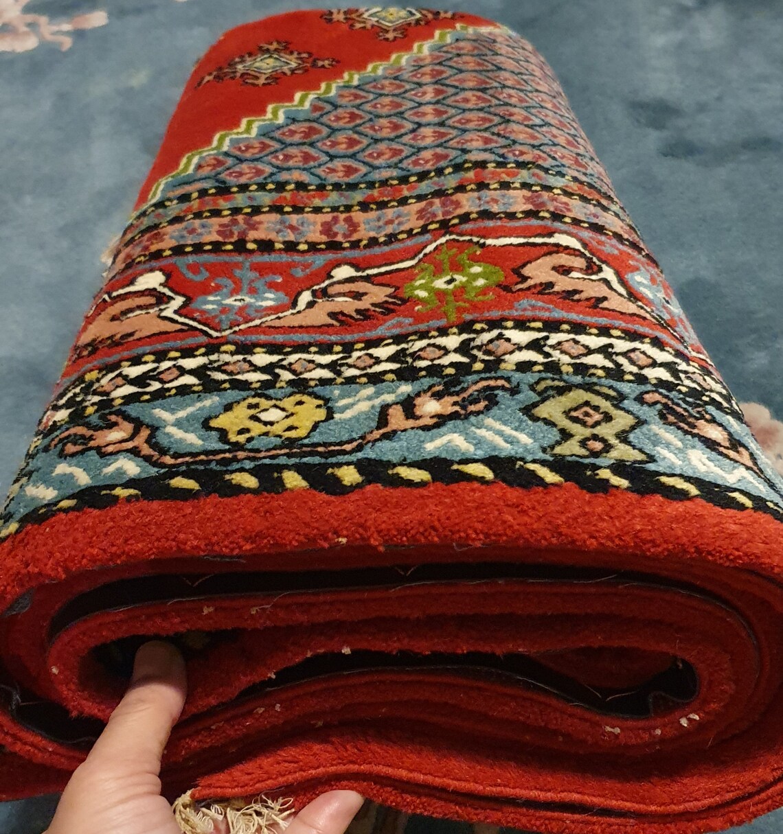 Hand-knotted Wool Tunisian Rug: Traditional Red Carpet (4x5 Ft) - Etsy