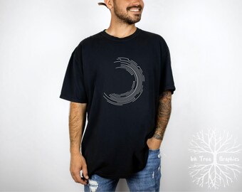 Minimal Abstract Concentric Circle T-Shirt: Geometric Graphic Tee