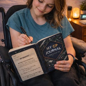 Cerebral pares-journal för tonåringar – Arbetsbok för självförsvarsidentitet – Guide till stöd för funktionsnedsättningar