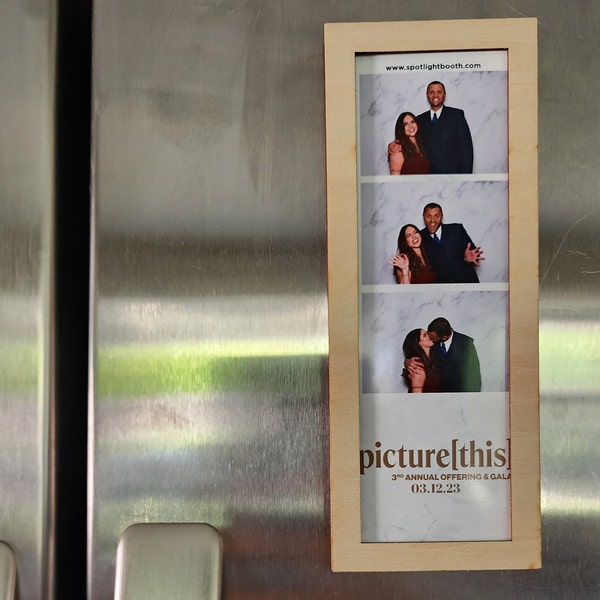 Magnetic Photobooth Picture Frames