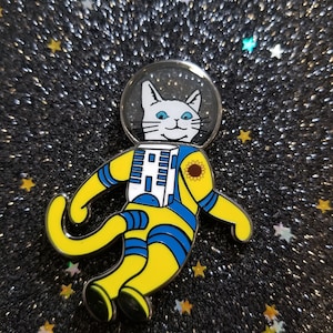 Mr. Pebbles inspired pin- Ukraine fundraising pin