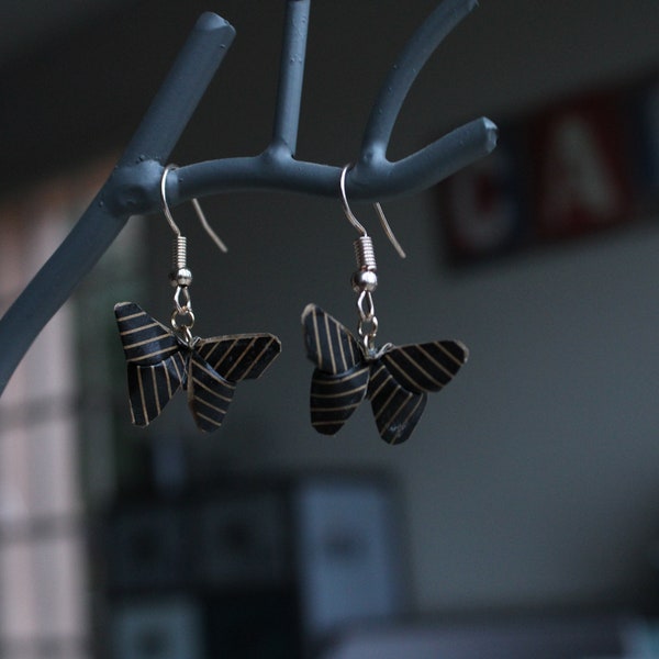 Boucles d'oreilles papillons en papier origami