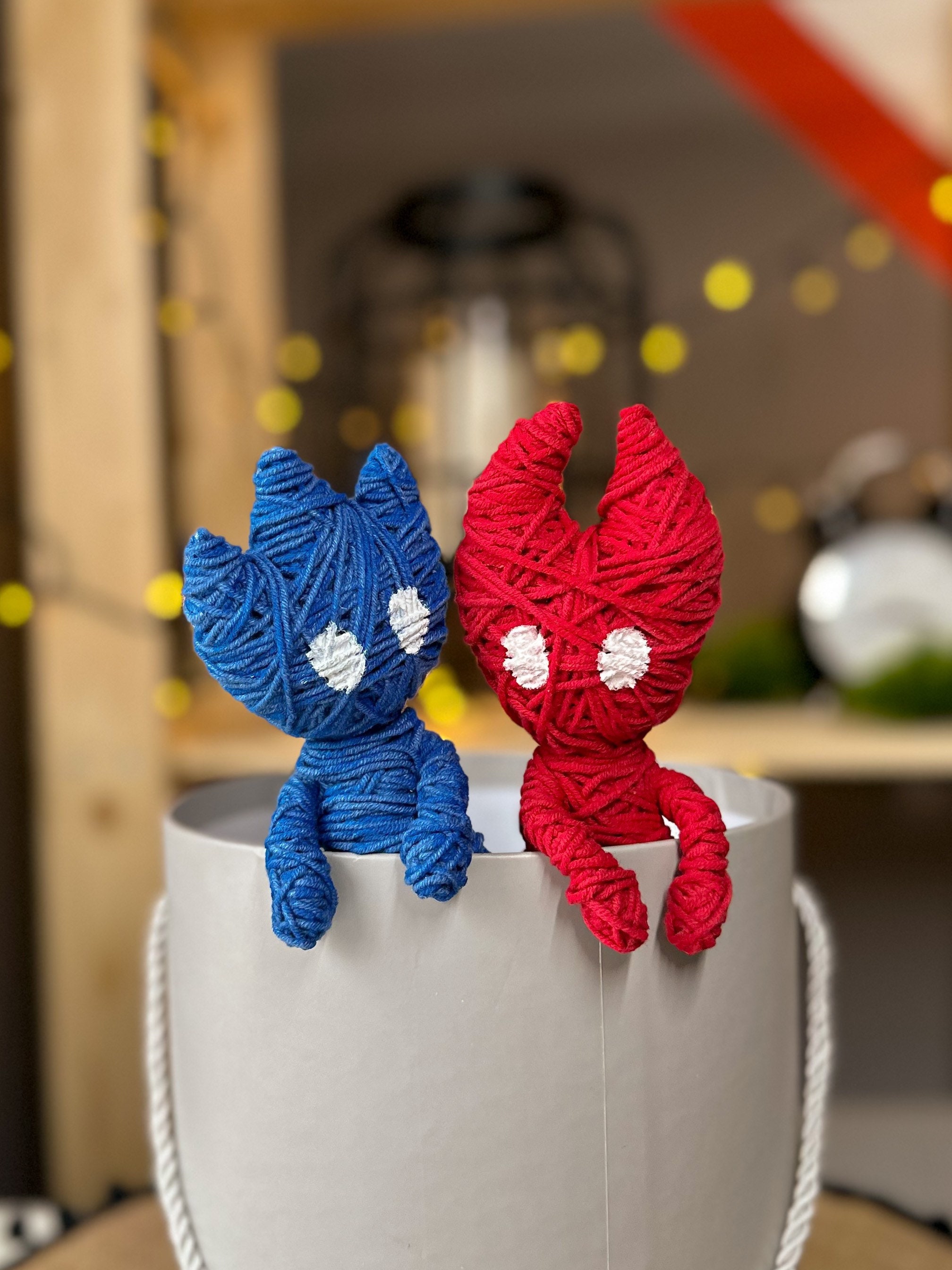 Buy Two Yarny Dolls From Unravel 2 Red and Blue Yarny Yarny From Online in  India 