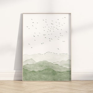 Mateo 6:26 Mira las aves del cielo, versículo bíblico, arte de pared imprimible, paisaje minimalista de acuarela verde salvia abstracto cristiano moderno