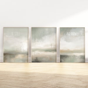 Quédate quieto y conoce el arte de pared imprimible de versículos bíblicos Galería conjunto de 3 Galería, Salmo 46:10 Cita de las Escrituras Cristianas Paisaje abstracto neutral