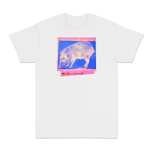 Andy Warhol &#39;Vanishing Animals&#39; Pig Art Print Unisex T-Shirt