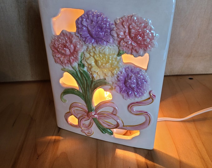 Featured listing image: Vintage Ceramic Avon Birthday Card, Pastel Floral Pattern Nightlight, Romantic Birthday Gift, Vintage Bathroom Lamp, Pretty Desk Lamp