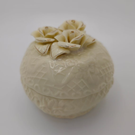 Ivory Off White Trinket Box with Flowers, Vintage… - image 10