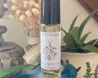 Hedge Witch Oil ~ Ritual Oil, Intention Oil, Witchy Perfume, Divination Oil, Psychic Oil, Astral Projection, Spirit Work Oil, Hedgewitch