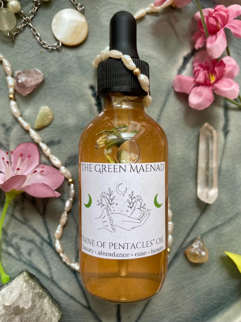 Nine of Pentacles Oil ~ Intention Oil, Ritual Oil, Tarot Oil, Tarot Cards, Tarot Perfume, Luxury Oil, Prosperity Oil, Abundance Oil, Luck bild 1
