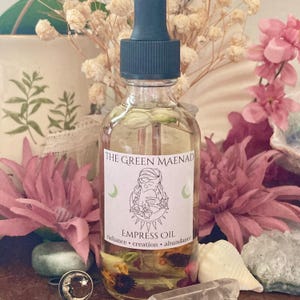 Empress Oil ~ Intention Oil, Ritual Oil, Goddess Oil, Divine Feminine Oil, Empress Tarot, Tarot Oil, Tarot Perfume, Aphrodite Oil, Love Oil