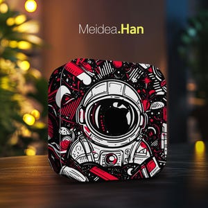 Pegatina de vinilo personalizada con diseño de astronauta de dibujos animados para Mac Mini, ideal para Apple Mac Mini M1, M2 y M4 Pro.