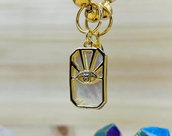 Amulet Oka Z Masy Perłowej + Kryształ Pave + Nakładka ze Złota 24k
