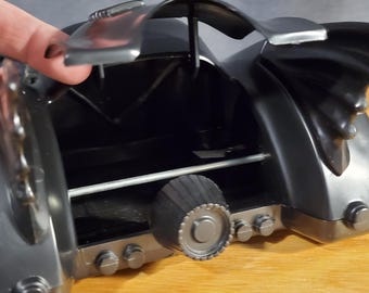 1989年製ヴィンテージ トイビズ バットマン バットモービル スプリング