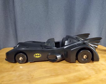 1989年製ヴィンテージ トイビズ バットマン バットモービル スプリング
