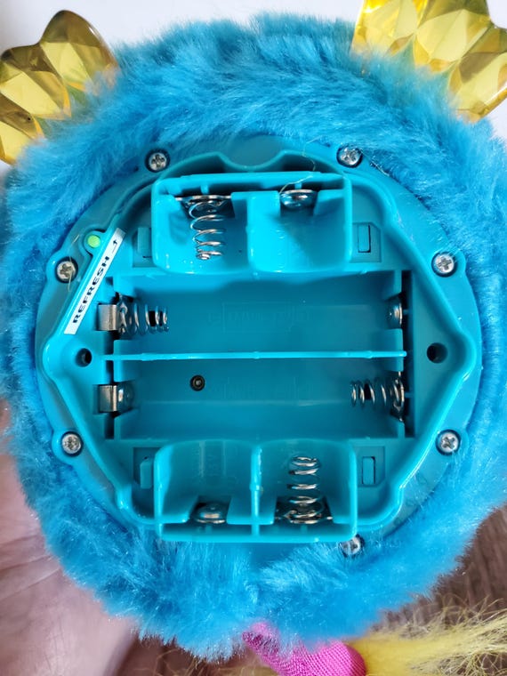 Furby ソーダブルー 箱付き Furby/ファービー(2012/ファービー3)・Hasbro/ハズブロ・Taboo