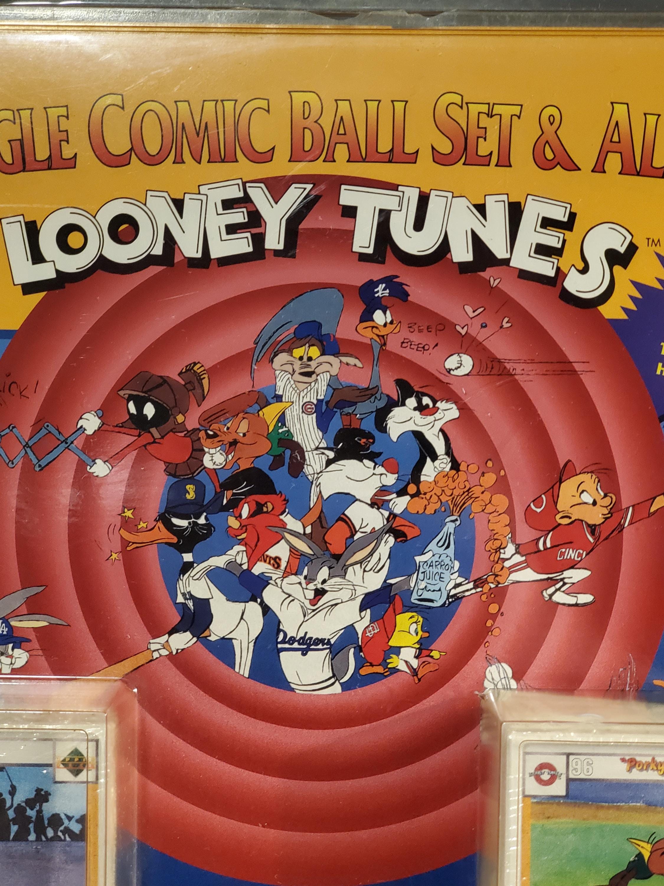 【未開封】Looney Tunes Comic Ball Set & Album 1991 Upper Deck Looney Tunes Comic Ball Set and Album Baseball