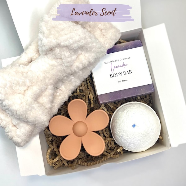 Lavender Spa Gift Set Lavender Self Care Gift Box Relaxing Lavender Gift Set for Her Natural Spa Gift Box for Women Thank You Gift Basket