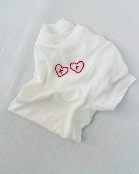 ★AMl PARlS★ 25SS Women's Heart Logo Embroidered T-shirt BF Tha Heatles | Clearance Sale Closed Retail Shop Due To