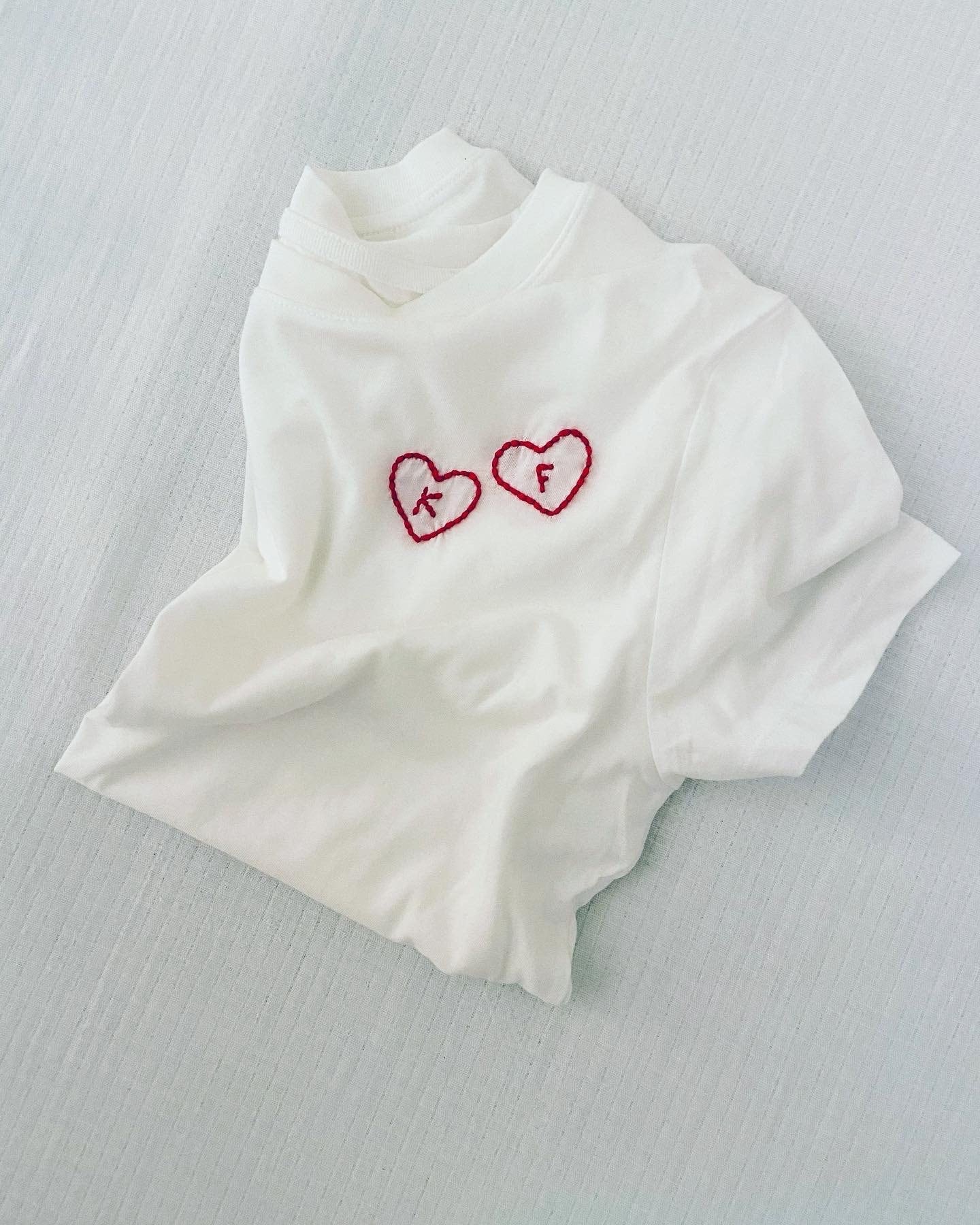★AMl PARlS★ 25SS Women's Heart Logo Embroidered T-shirt BF il_fullxfull.4536531174_e930.jpg