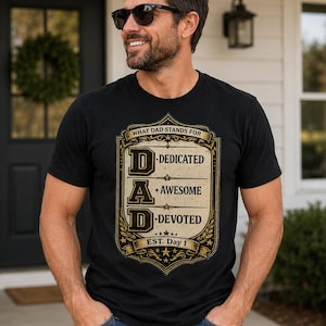DADの頭文字Tシャツ、献身的で熱心なヴィンテージエンブレムTシャツ