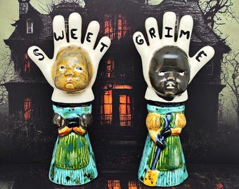 Las guardianas de la dulce suciedad - Figura de cerámica original hecha a mano, decoración gótica.