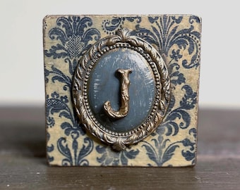 French Country Toile Monogram Shelf Decor |  Custom Name Decor Gift | Personalized Gift for Mothers Day | Monogram Gift for Special Occasion