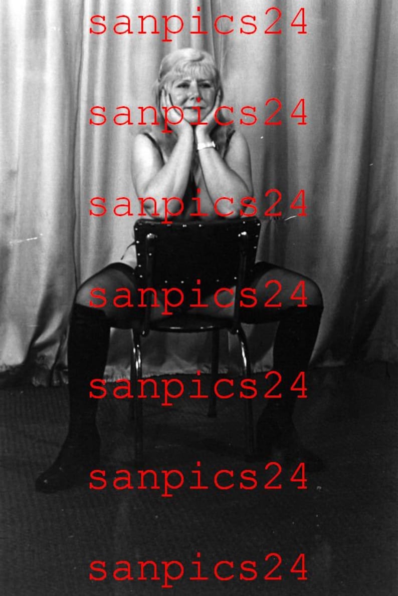 Photo Copy 1/6 Older Naked Woman in Pose Model 100 Etsy